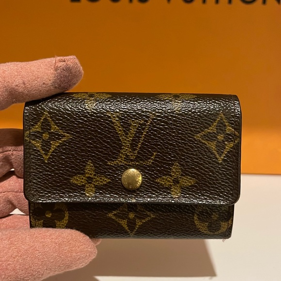 Louis Vuitton Handbags - LV COIN CASE